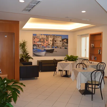 Hotel Gilda-3