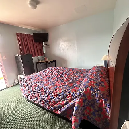 Your Motel-3