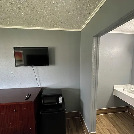 Studio Suites-3