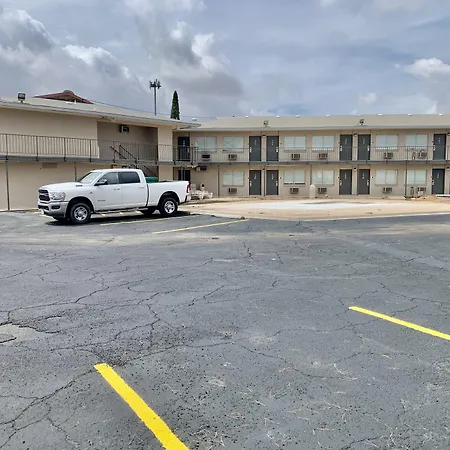 Rodeway Inn Midland South-3