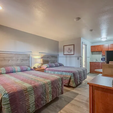 Emerald Best Motel-2