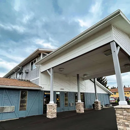 Super 8 By Wyndham Missoula/Brooks Street-3
