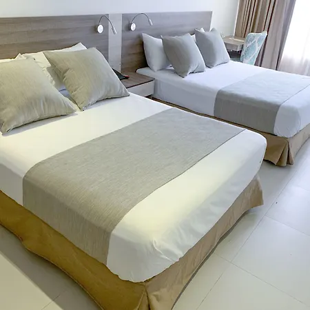 Hotel 1525 By Geh Suites-3