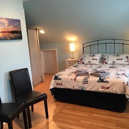 Ahoy Inn Guesthouse-3