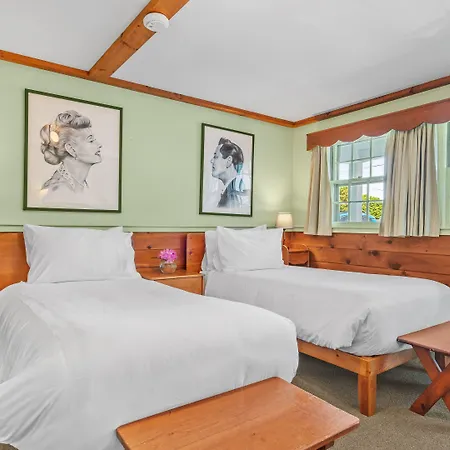 Mid-Town Motel-2