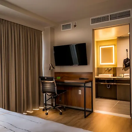 La Quinta By Wyndham Time Square South-3