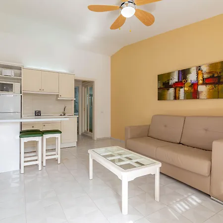 Vista Verde - Adults Only-3