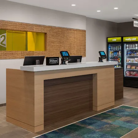 Home2 Suites By Hilton Des Moines At Drake University-2