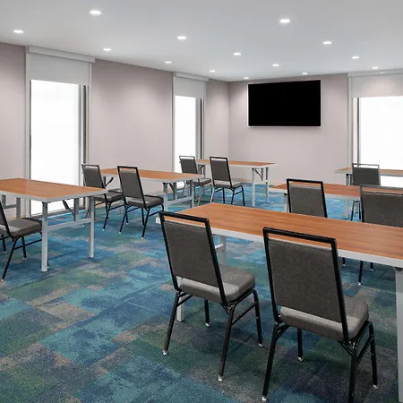Home2 Suites By Hilton Des Moines At Drake University-3