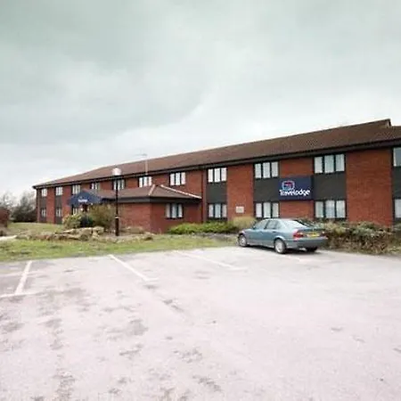 Travelodge Hull South Cave-3