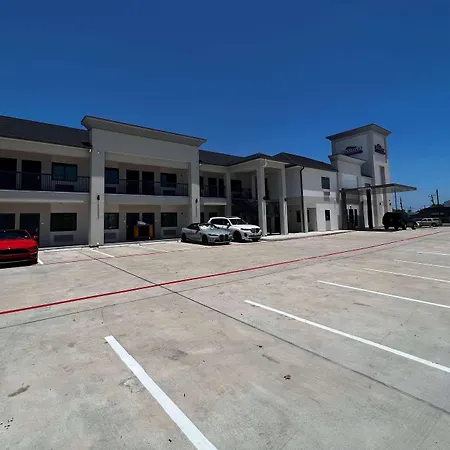 Baymont By Wyndham Freeport Texas-3