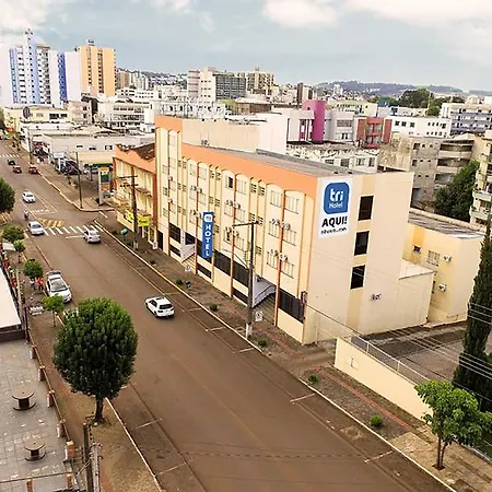 Tri Hotel Xanxerê-2