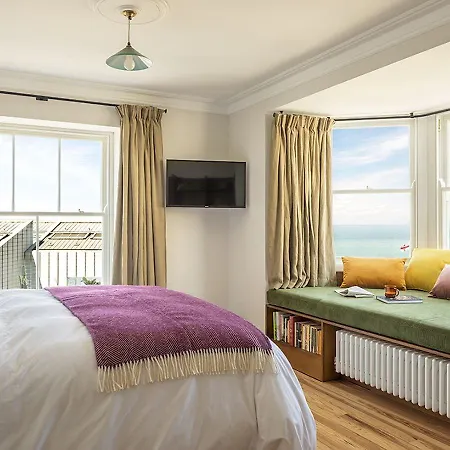 Fort Road Hotel-2