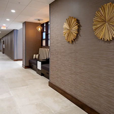 Hampton Inn & Suites Aurora South, Co-3