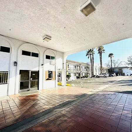 Casa Blanca Hotel - Cypress, Buena Park-2