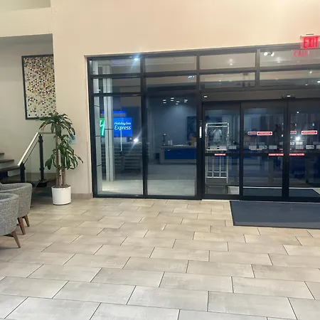 Holiday Inn Express Long Island City E - New York By Ihg-2