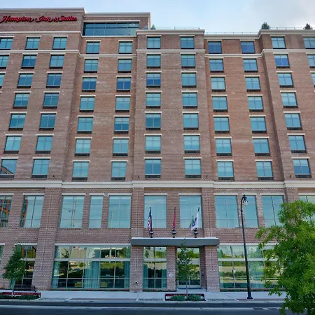 Hampton Inn & Suites Nashville Downtown Capitol View, Tn-2