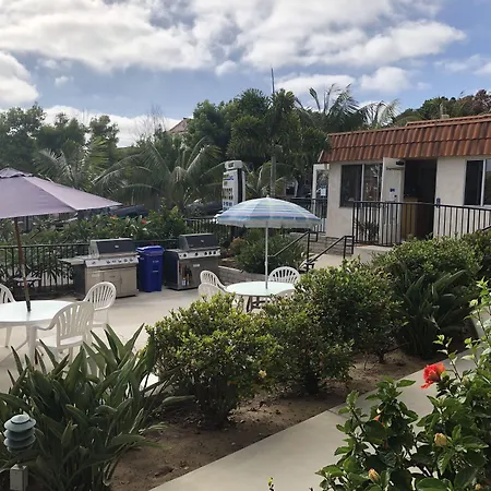 Moonlight Beach Motel-2