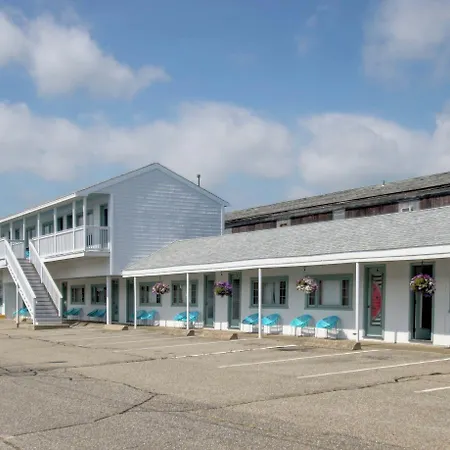 Dolphyn Motel-3