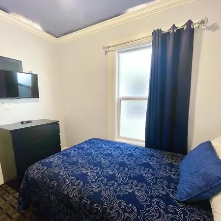 Twin Peaks Hotel-3