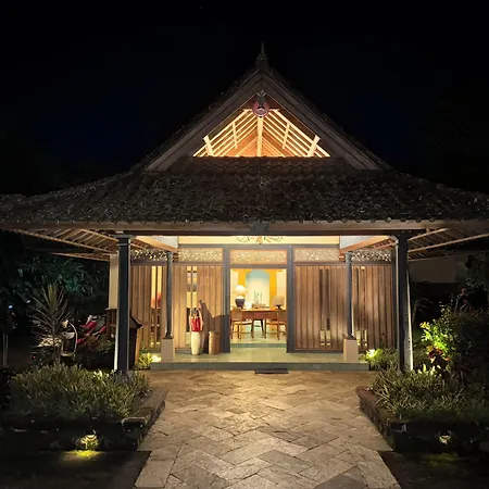 Strawberry Hill Hotel & Restaurant-3