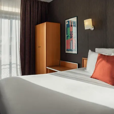 Hotel Des Lices, Rennes Centre-2