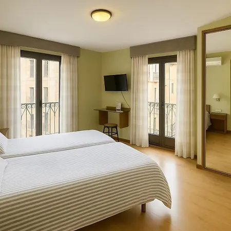 Hostal Concejo-2