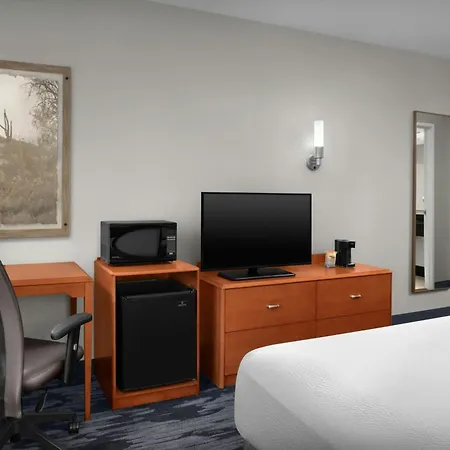 Fairfield Inn And Suites Phoenix Chandler Fashion Center-3