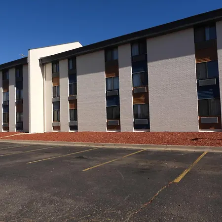 Super 8 By Wyndham Westminster Denver North-2