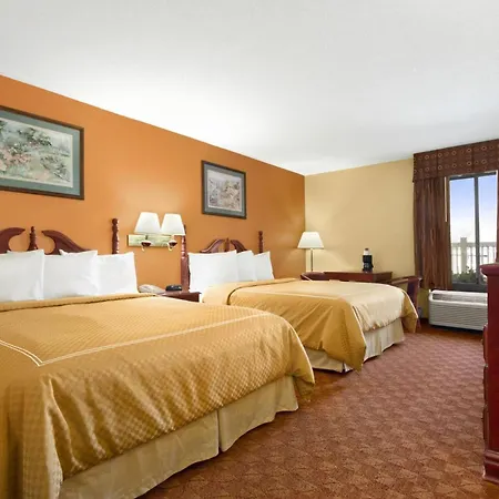 Ramada Limited - Columbia-3