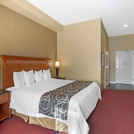 Best Western Plus Canyon Pines-3