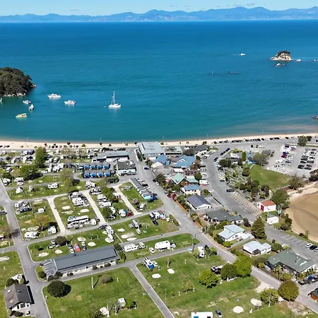 Kaiteriteri Recreation Reserve Cabins-2
