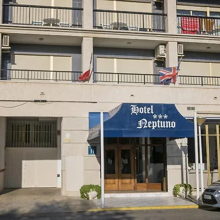 Hotel Neptuno-3