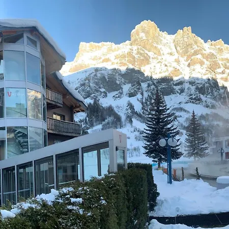 Hotel Viktoria-Leukerbad-Therme-3