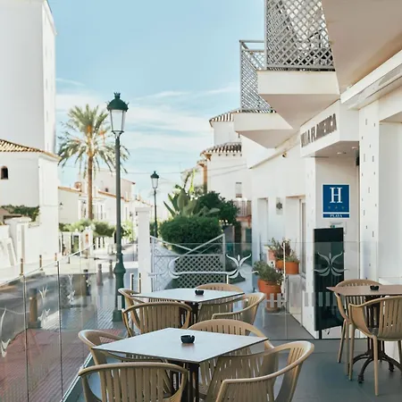 Beneste Villa Flamenca Hotel-3