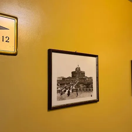 Hotel Bright-3