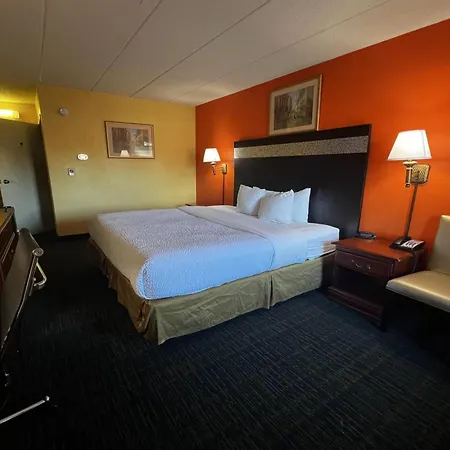 Traveiodge By Wyndham Parsippany-3