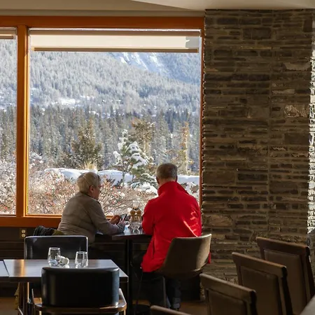 The Juniper Hotel & Bistro-2