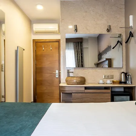 The Pera Hotel-2