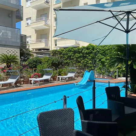 Golf Hotel-3