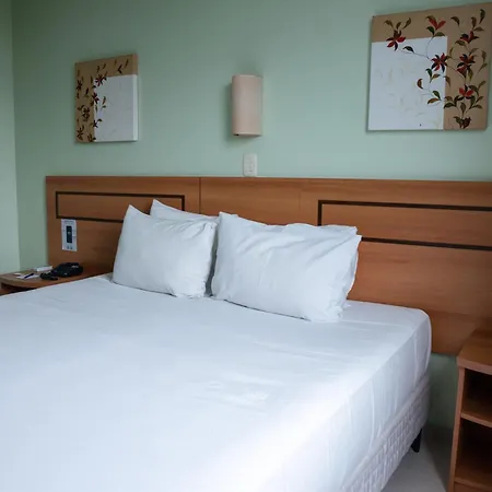 Comfort Hotel Manaus-3