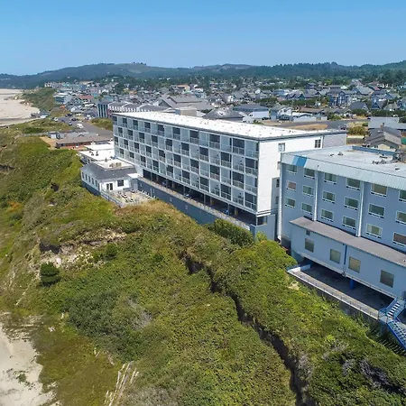 Elizabeth Oceanfront Suites, An Ascend Collection Hotel-3