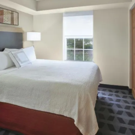 Towneplace Suites By Marriott Brookfield-2