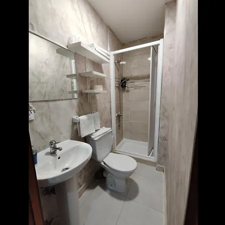Hostal Cervantes-2