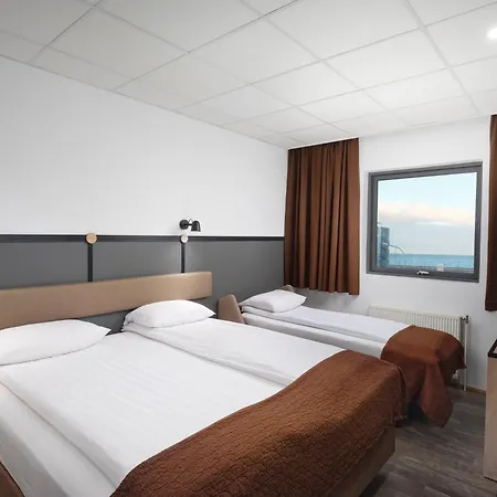 Hotel Cabin-2