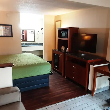 Econo Lodge Inn & Suites Griffin North-2