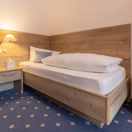 Hotel Erna-2