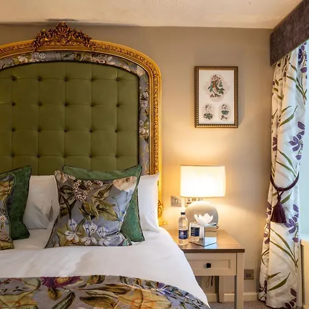 The Warwick Arms Hotel - The Coaching Inn Group-3