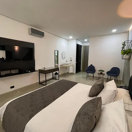 Hotel Merlott 70-3