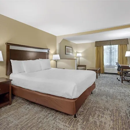 Best Western Plus Prairie Inn-3